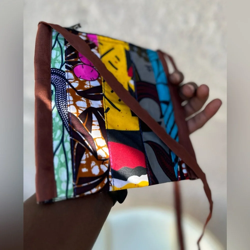 NW 💯 Cotton Patch Vlisco Fabric Crossbody Purse Sz 6”x 6”